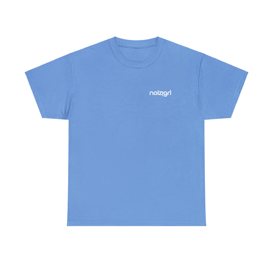 NOIZIGRL LIGHT LOGO CREST TEE