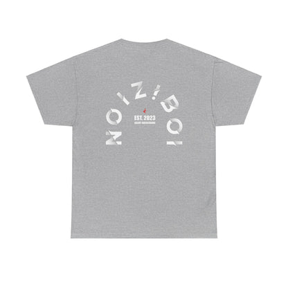 NOIZIBOI CURLED LIGHT LOGO TEE